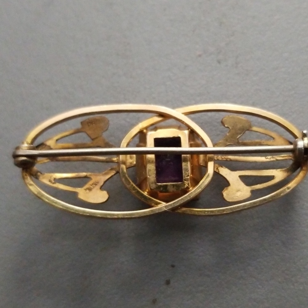Vintage Pr. St Co 12kt Gold Filled Jeweled Pin View 3